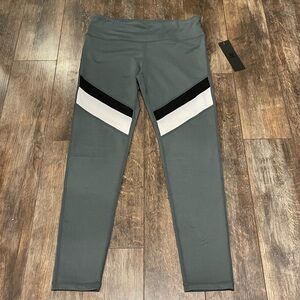 Mono B Women's Green Leggings with Black and White Accents